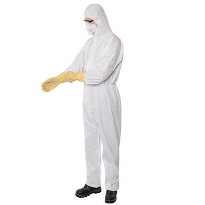 Vêtements de protection médicaux à capuchon jetables respirables de la combinaison 30-70gsm d'OEM